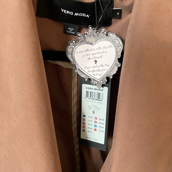 Vero Moda Camel Jacket - Picture 2 of 2